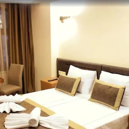 Отель Milano & Sultanahmet 3*