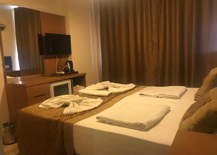 Milano & Sultanahmet 3*