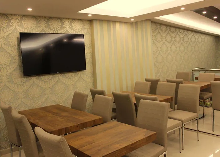 Milano & Sultanahmet 3*