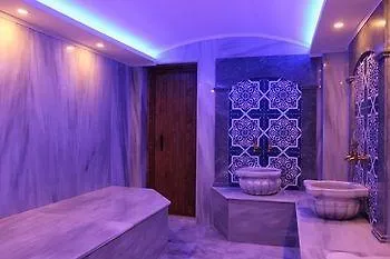 Milano & Sultanahmet 3*