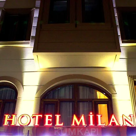 Milano & Sultanahmet Κωνσταντινούπολη