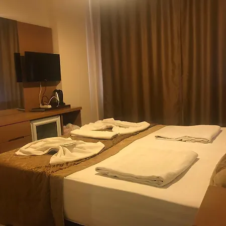 Milano & Sultanahmet 3*