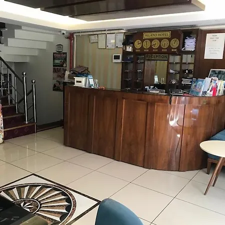 Milano & Sultanahmet 伊斯坦布尔